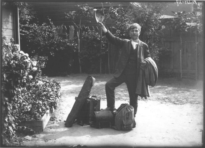 JP ermi pildistamisretkelt tagasi jõudmas, juuli 1913 Fk 214_317_rmt_res